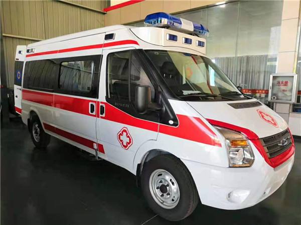 崇仁县福特V362救护车